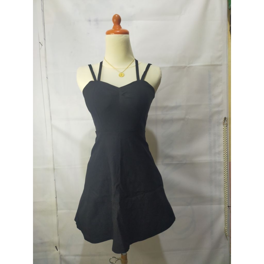 Dress hitam party dinner sexy