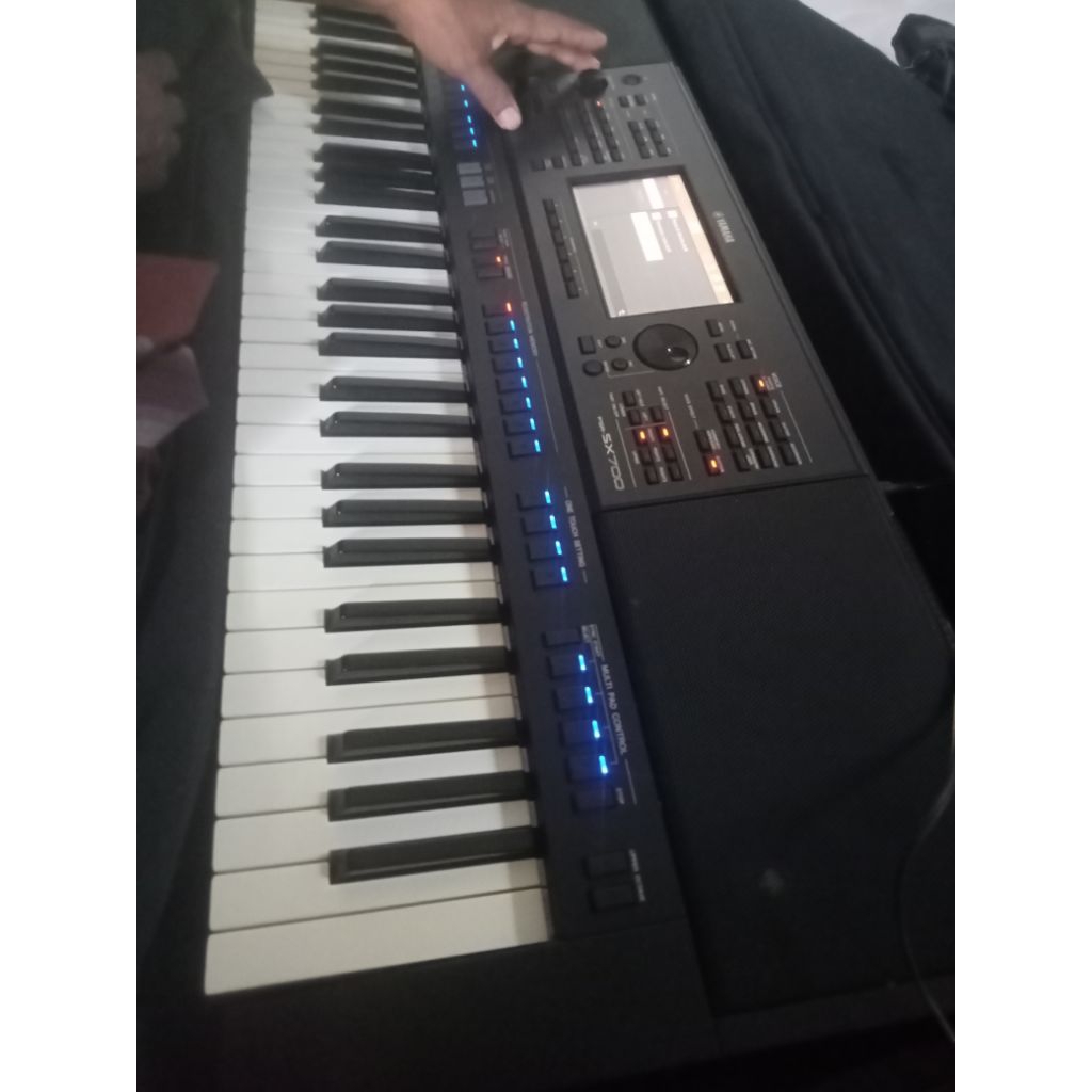 OLSHOP BANJARMASIN - keyboard Yamaha PSR SX 700 second mulus normal orisinil siap pakai sudah sampli