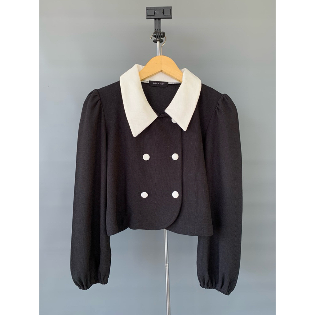 preloved blazer buru n judy (like a new)