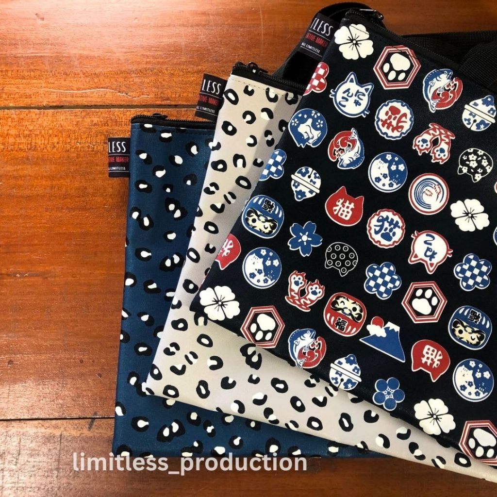 

Limitless - Deony Map Document f4 Folio / Document Bag / Map Folder / Tas Dokumen Agenda dan Seminar Bahan Vinil Motif Anti Air