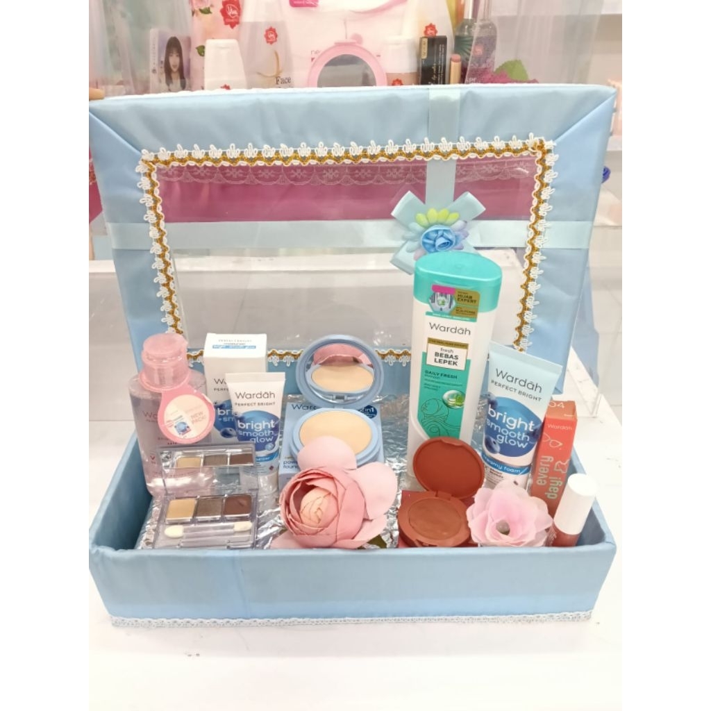 PAKET HANTARAN NIKAH WARDAH PERFECT BRIGHT FREE SHAMPOO/ PAKET SESERAHAN/ PAKET KADO/ PAKET LAMARAN