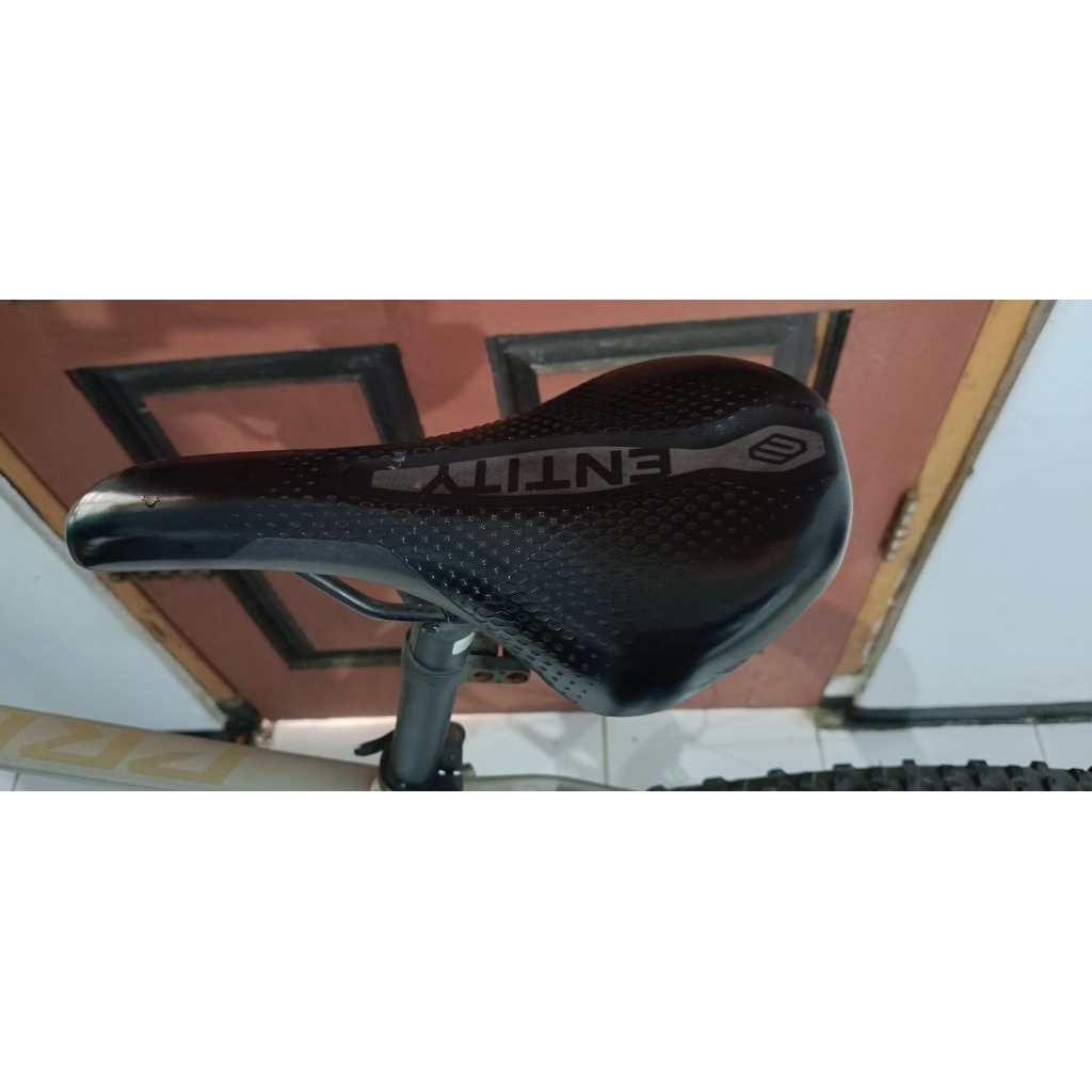 POLYGON PREMIER 4 tahun 2020