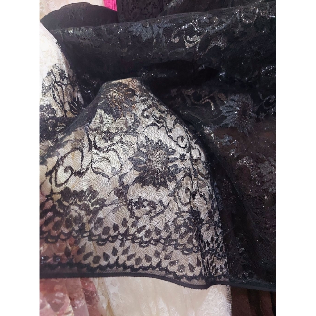 kain brokat premium - kain brokat kebaya  - kain brokat luxury  - kain brokat meteran ( hitam ) dr