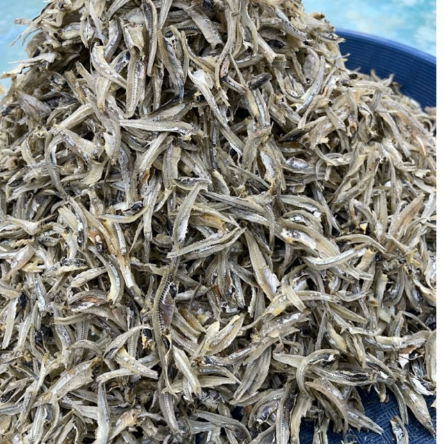 

TERI BELAH HITAM TAWAR