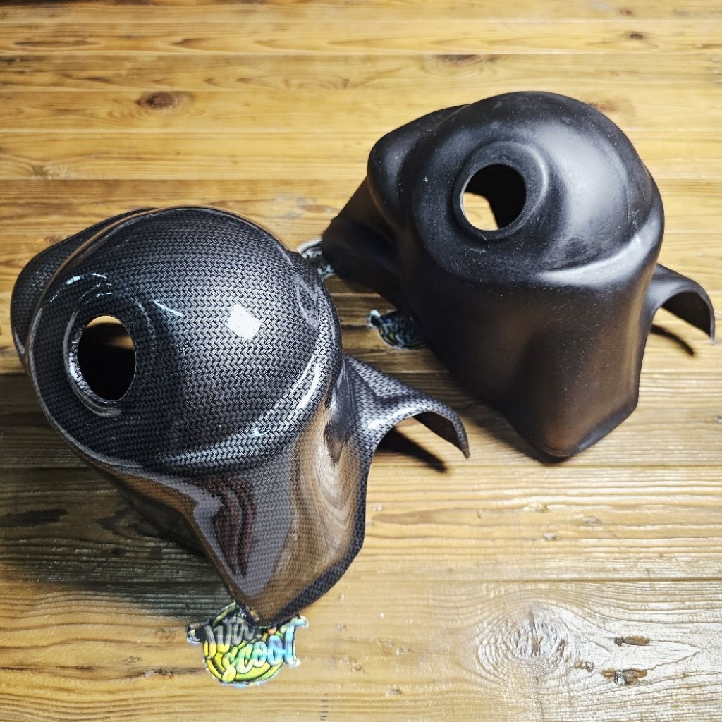 COVER TUTUP BLOK CYLINDER BLOK VESPA PTS SMALLFRAME CARBON