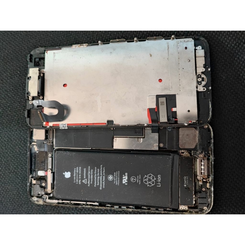 MESIN HANDPHONE ORIGINAL IPHONE 7 - MINUS LCD - LOCK PASSCODE - UNIT