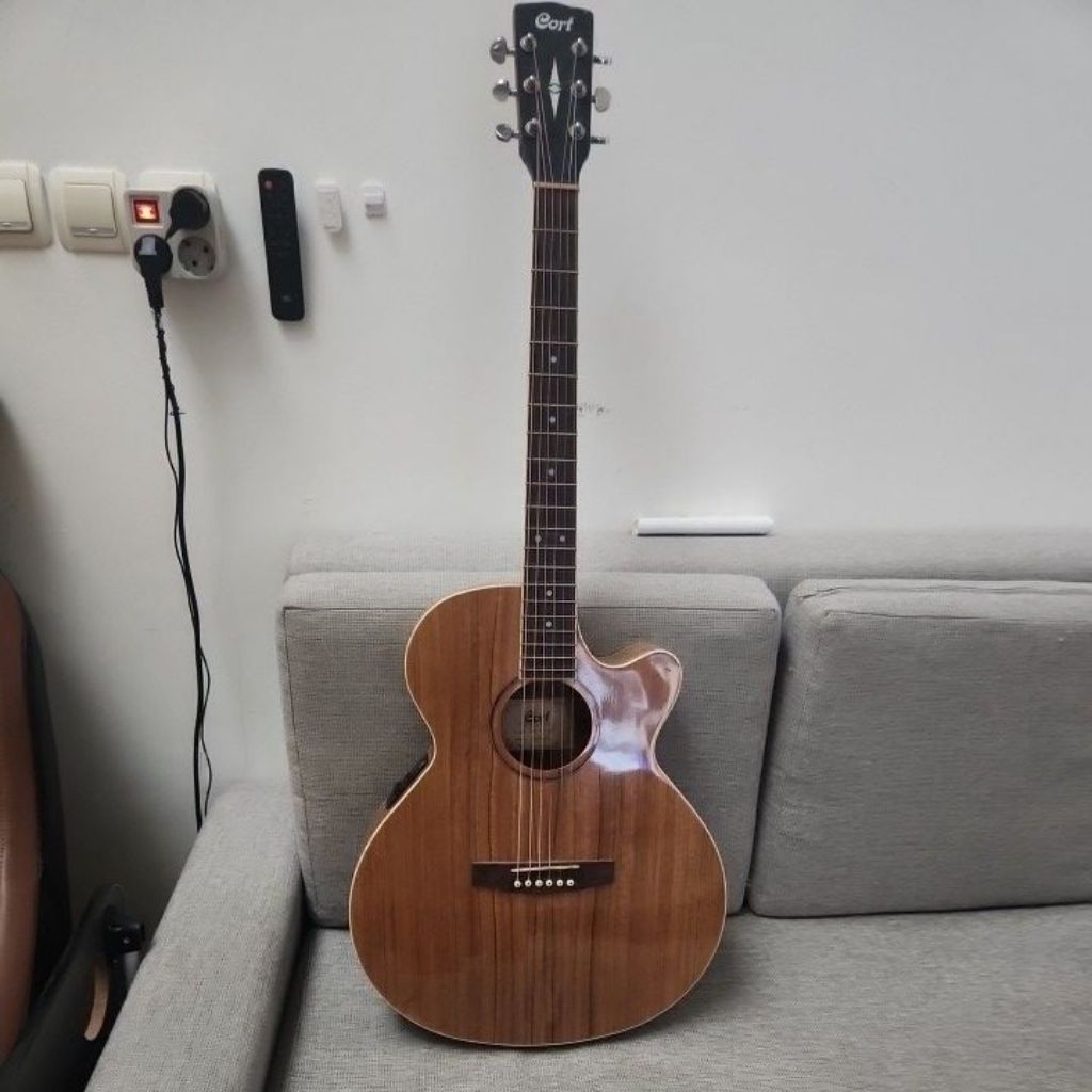 Guitar CORT SFX DAO Nat REVALUE / BaBe