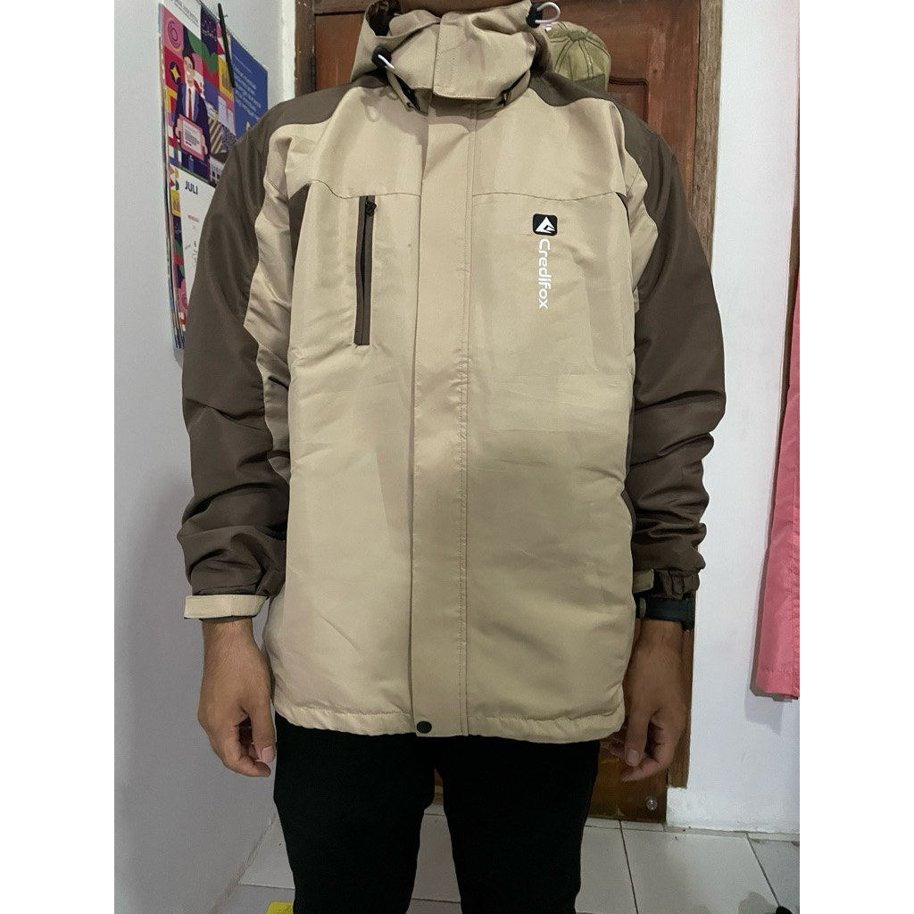 jaket gunung credifox