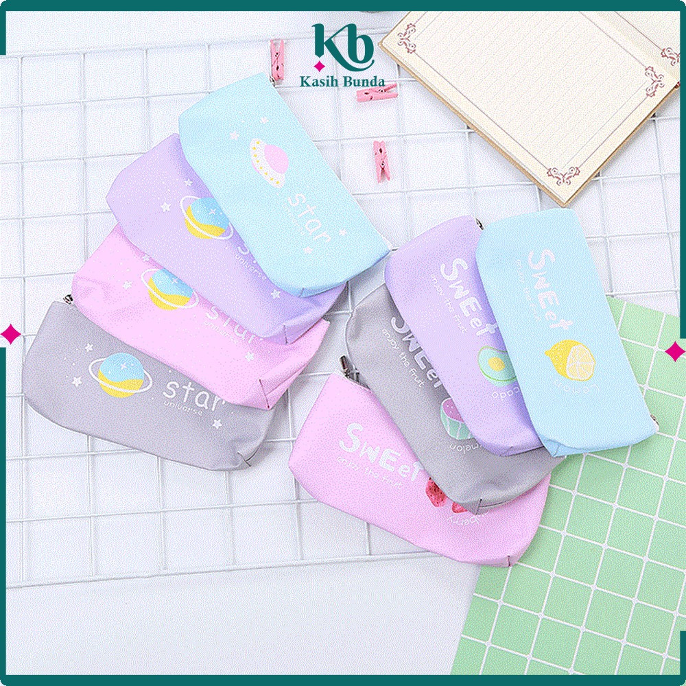 

EC Pencil Case FruitTempat Pensil Motif Buah Sweet Simple Perlengkapan Sekolah Anak Lucu / Tempat Penyimpanan Alat Tulis Pulpen BUNDA A51