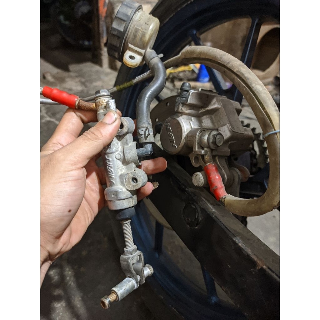 rem belakang satria fu set ori copotan