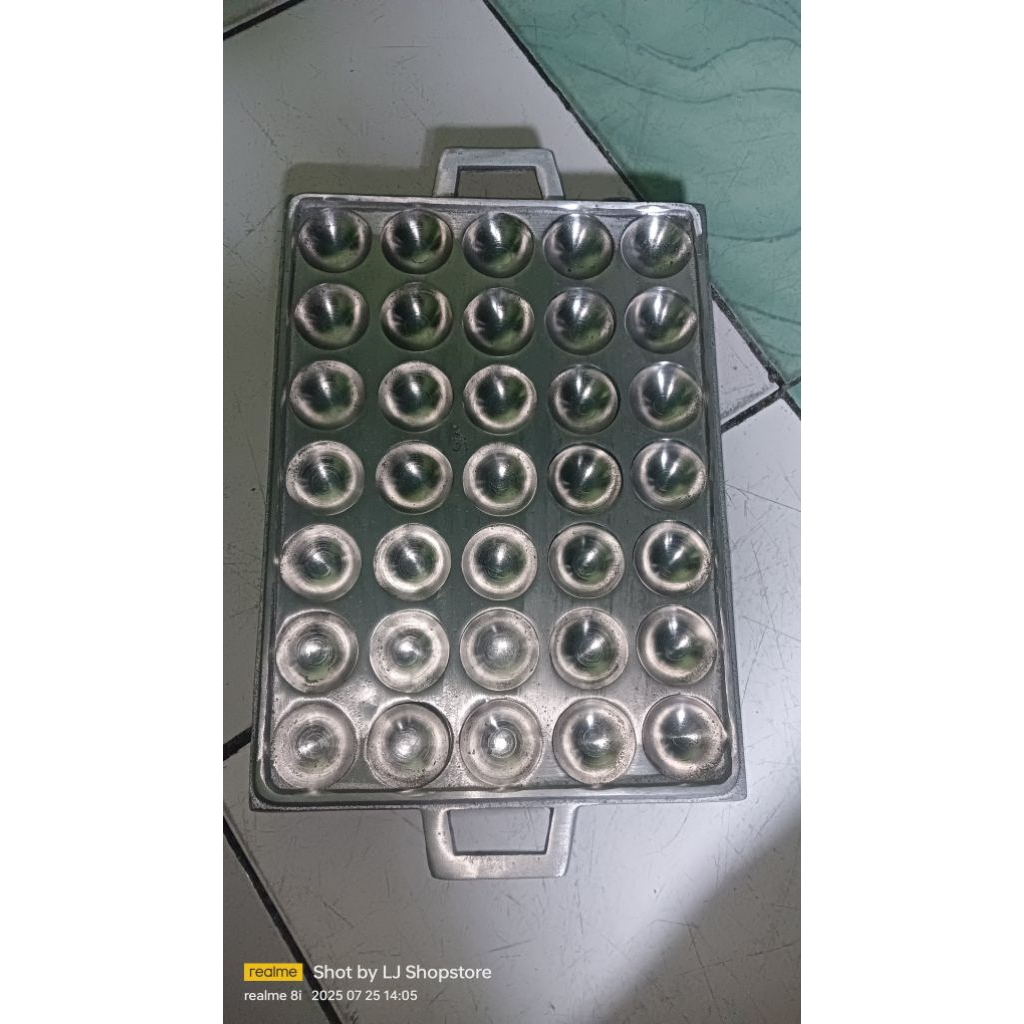 Cetakan Takoyaki, Pafercis telur congkel