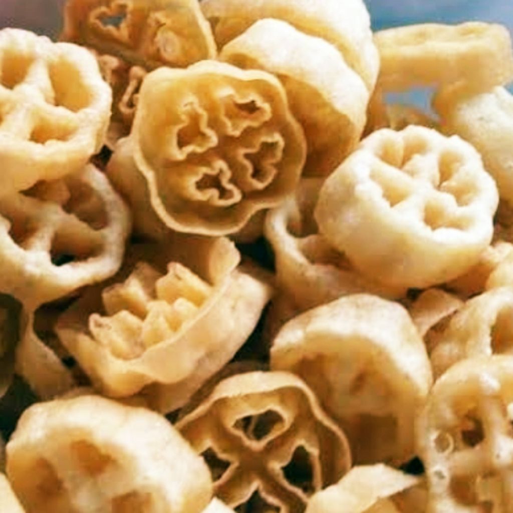 

SNACK KEMBANG GOYANG