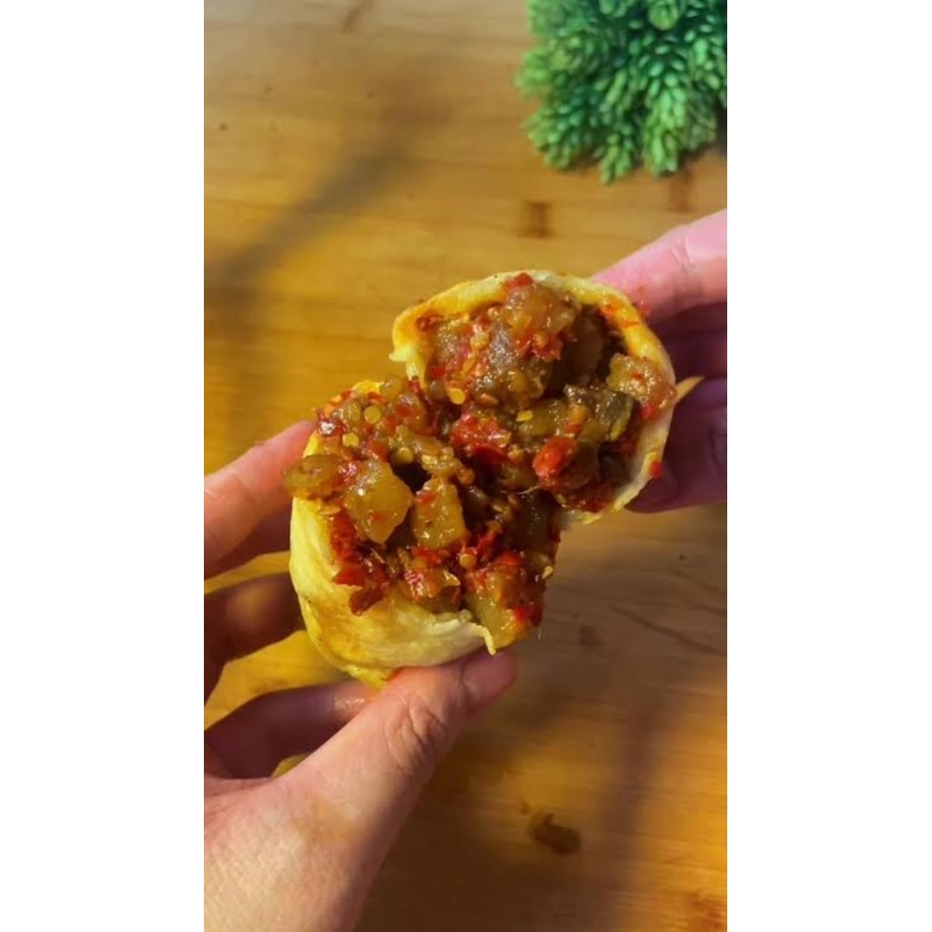 

CIRENG ISI FROZEN CIRENG ISI AYAM SUWIR PEDAS CIRENG ISI KEJU MELTED CIRENG ISI BASO MERCON