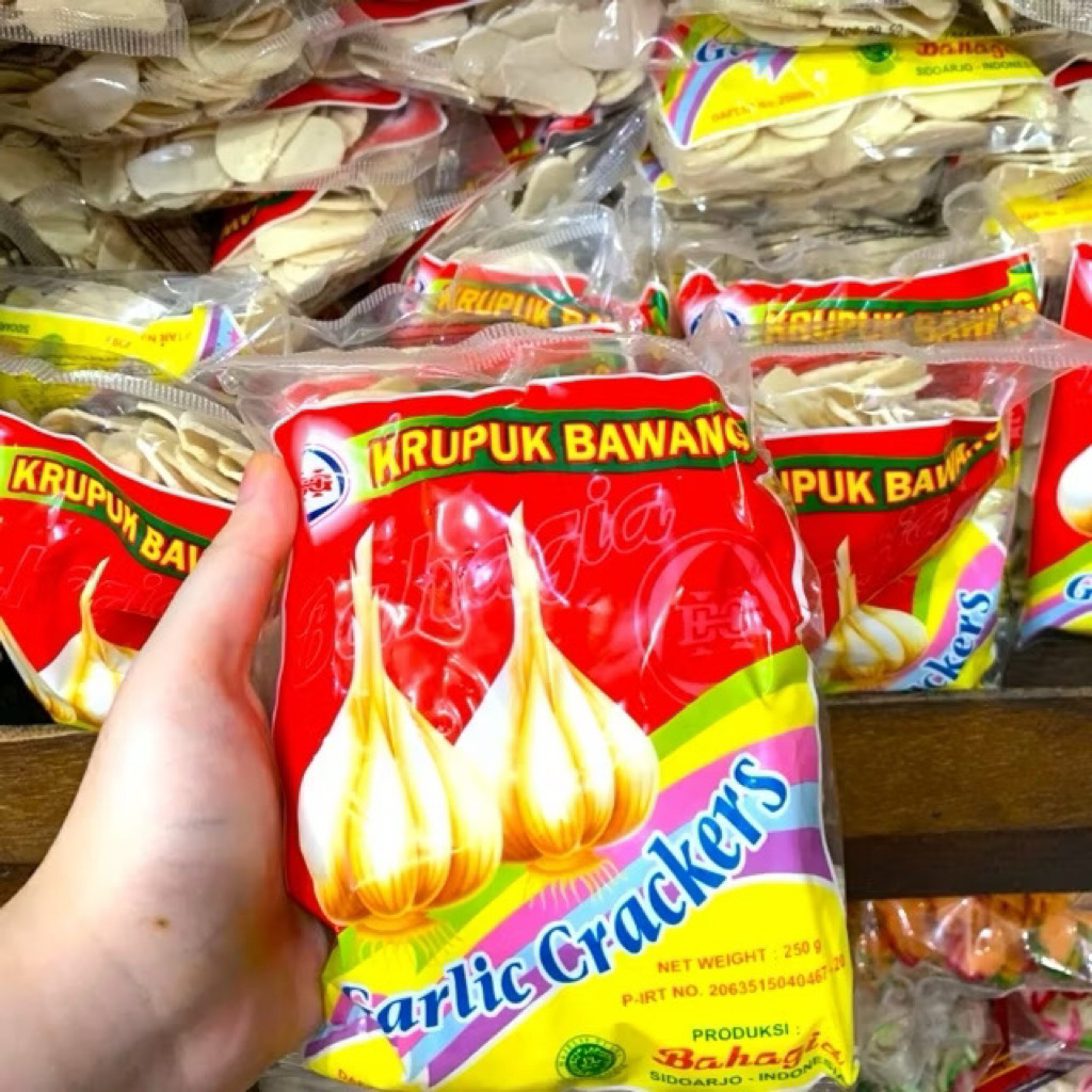 

Kerupuk Bawang / Keurupik Bawang Bahagia / Krupuk Bawang Agung / Kerupuk Bawang Murah Enak