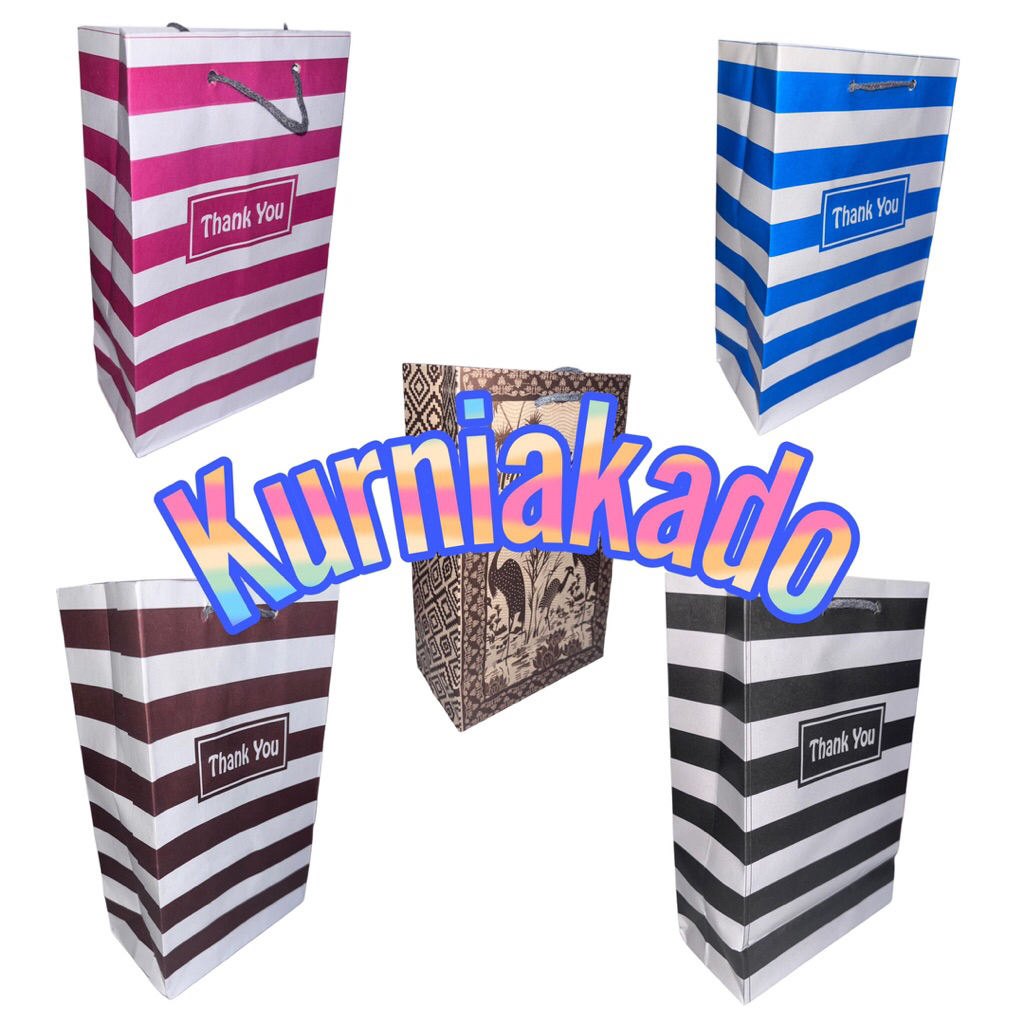 

Paper bag motif 25 cm x 15 cm x 8 cm tas souvenir paperbag goodie bag kecil paper bag persegi panjang kurnia kado