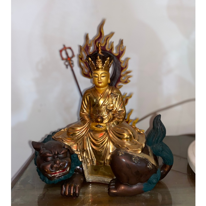 Patung Ksitigarbha Bodhisattva (Dizang Wang Pusa) Premium