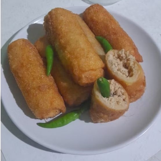 

SOSIS SOLO frozen isian full ayam