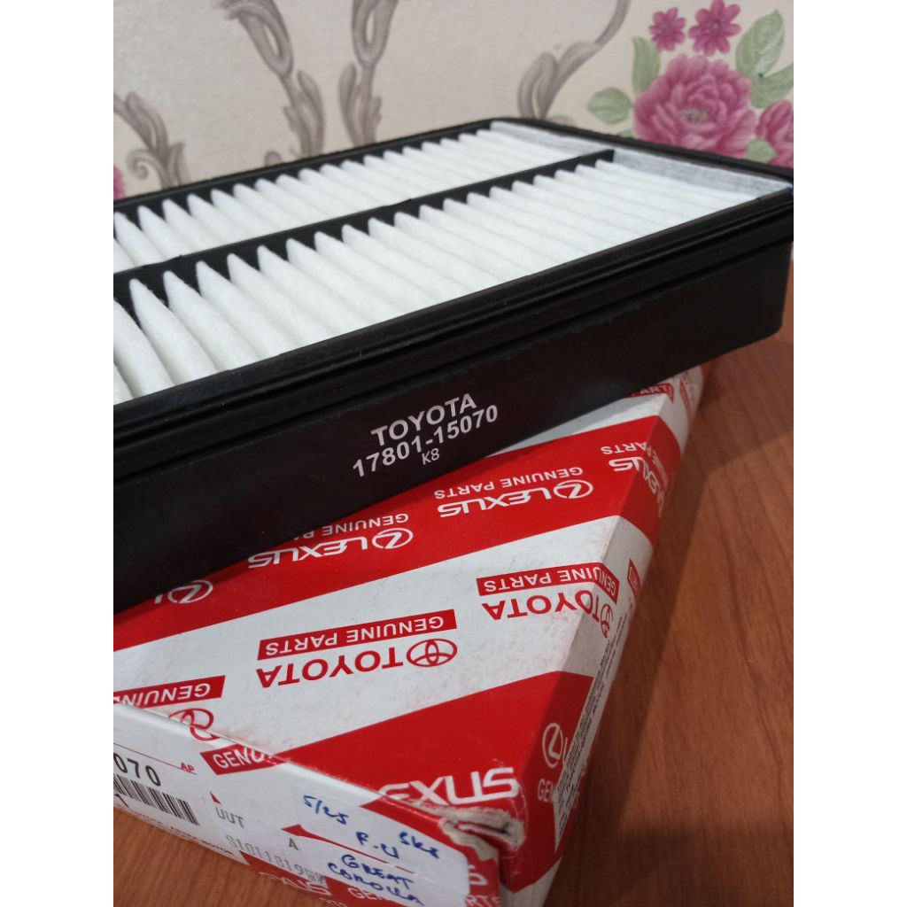 Filter AC Toyota Great Corolla Original 17801-15070