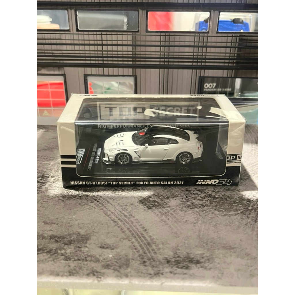 inno 64 NISSAN GTR R35 NISMO WHITE