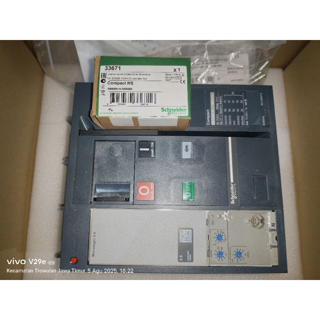 MCCB NSX1600N MOTORIZED 3 POLE SCHNEIDER