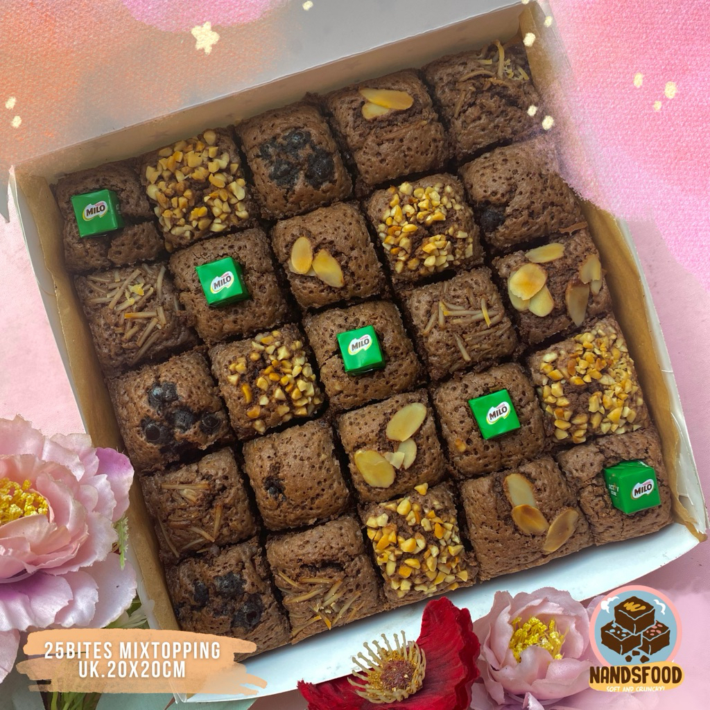 

( GROSIR ) Fudgy Brownies / Brownies Skat By Nands Food 20x20cm Mix Topping
