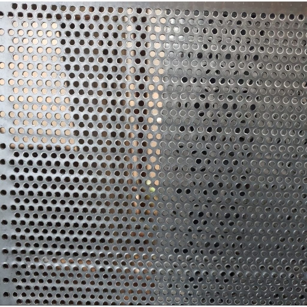 Plat Peforated Besi Lubang 3mm Tebal 1,5mm Custom