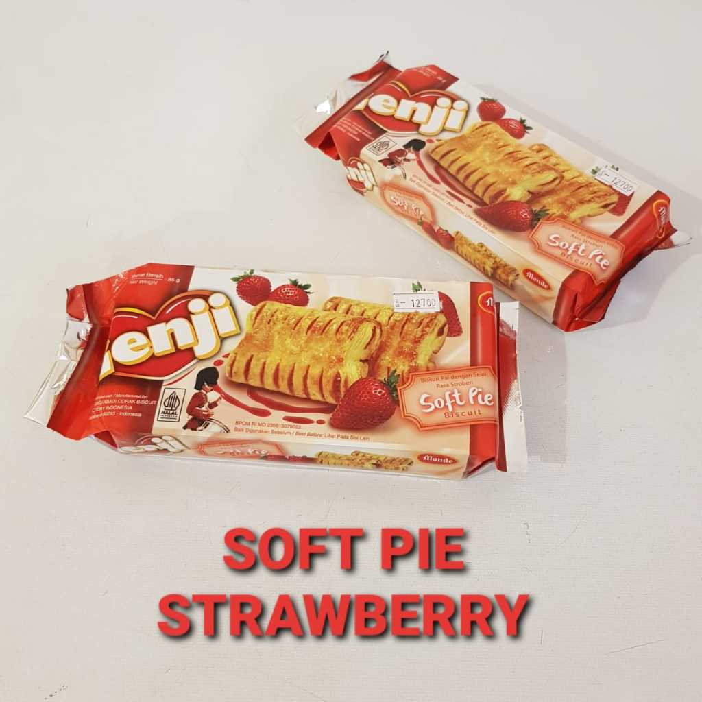 

Monde Genji Strawberry Soft Pie