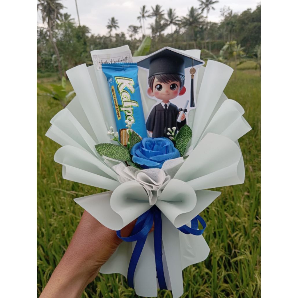 Buket Mini Wisuda dan Snack Kalapa dan Bengbeng