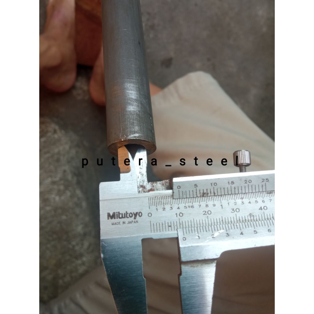 pipa besi seamles luar/OD 18mm dalam/ID 11mm tebal 3,56mm ukuran 10-100cm