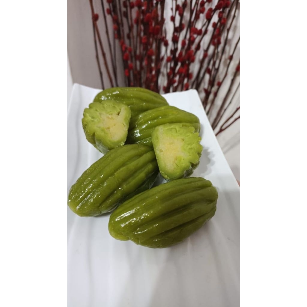 

Kue pare isi kacang hijau / kue khas, kalimantan barat