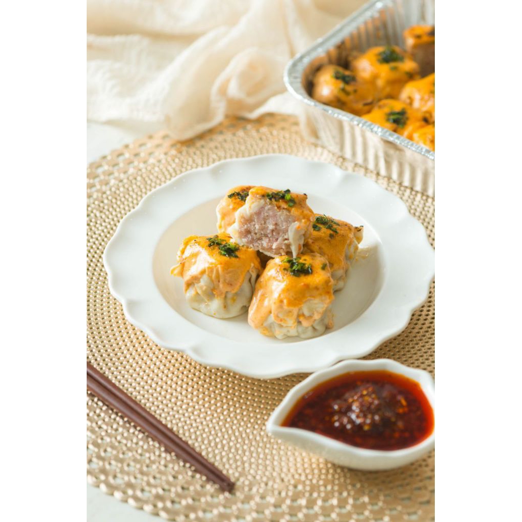 

DIMSUM ISI 6 pc DENGAN VARIAN SAOS LEZAT (MATANG INCLUDE CHILLI OIL)