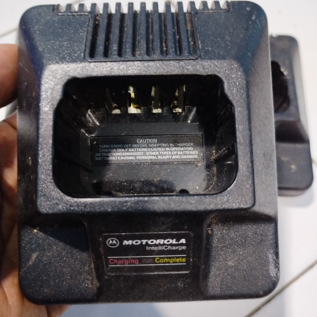 Motorola mangkok casan ht second apa adanya.