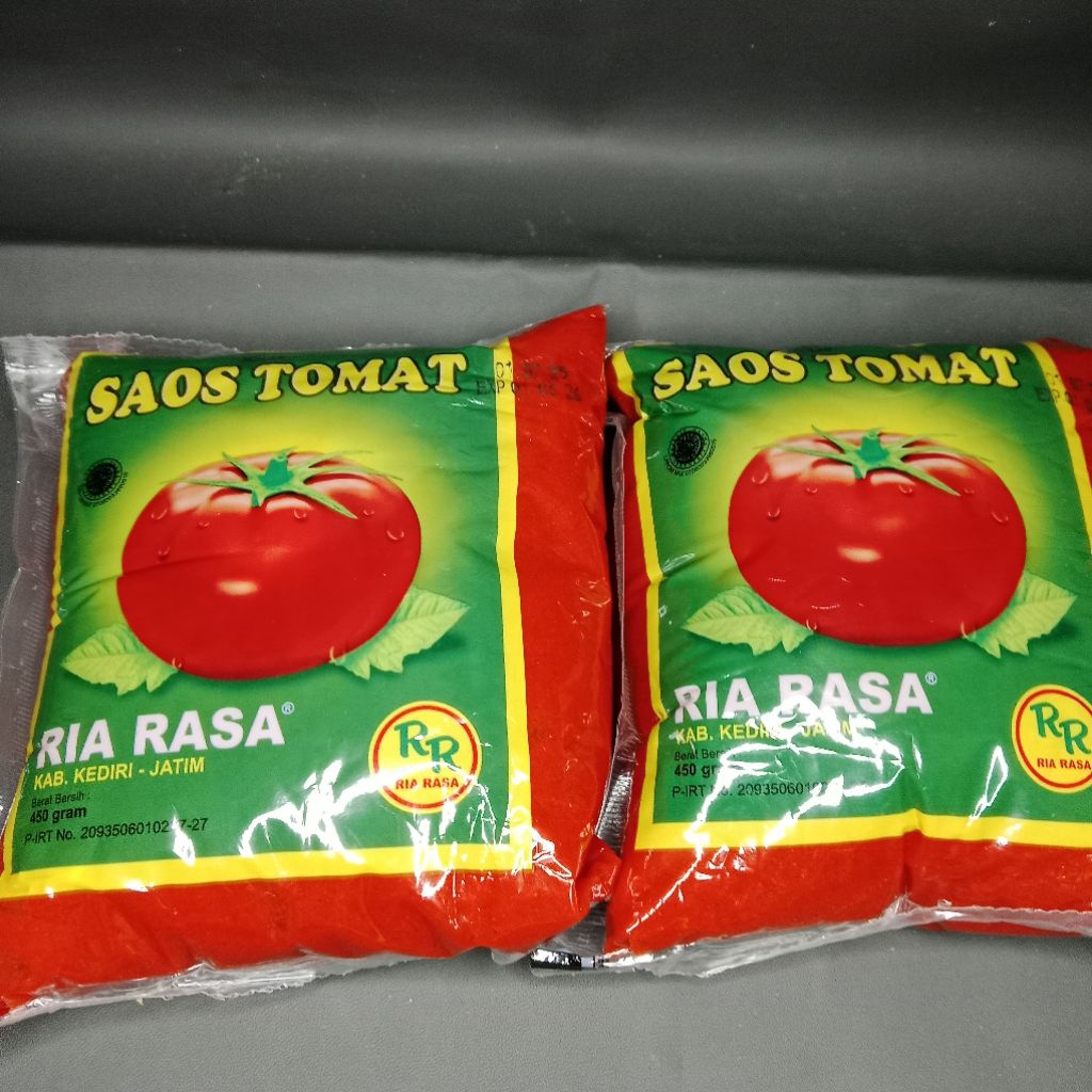 

2 bungkus saos tomat ria rasa kemasan 450 gram - saos tomat