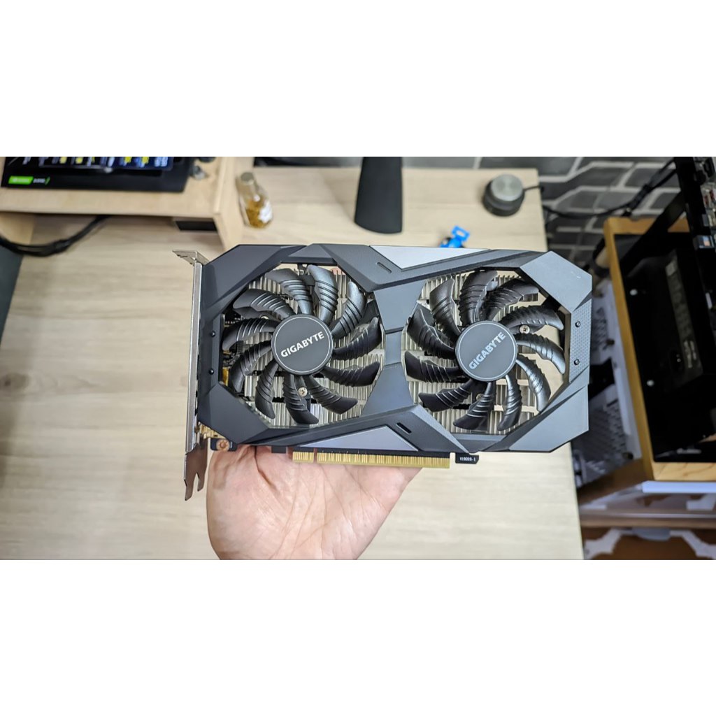 GIGABYTE GTX 1650 OC 4GB GDDR5 Non Pin Power LikeNew Terawat