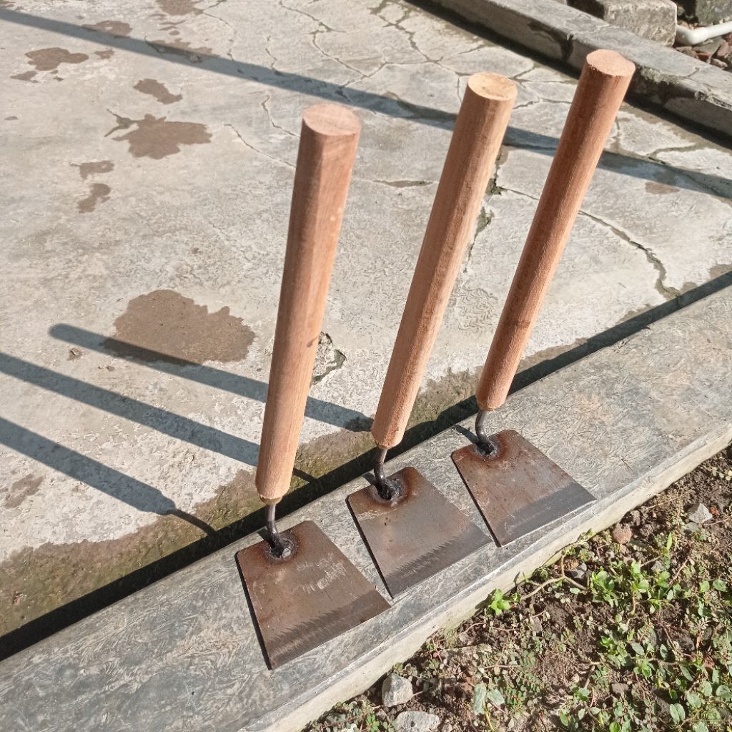 3 biji cangkul koret rumput mini di kebun paket hemat 3 pacul mini/ Wangkil Tanah Mini cangkul panja