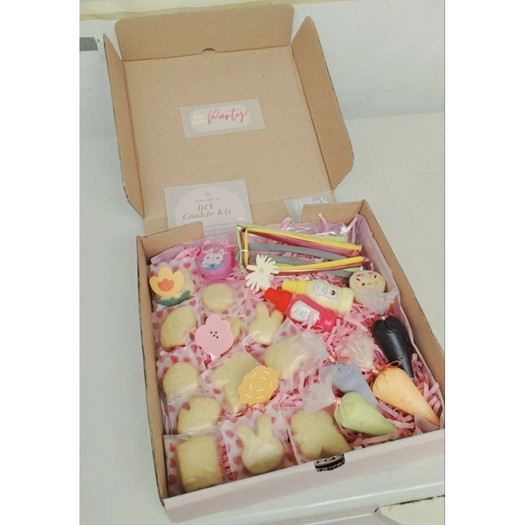 

Hampers for Kids DIY Cookies Free Balon