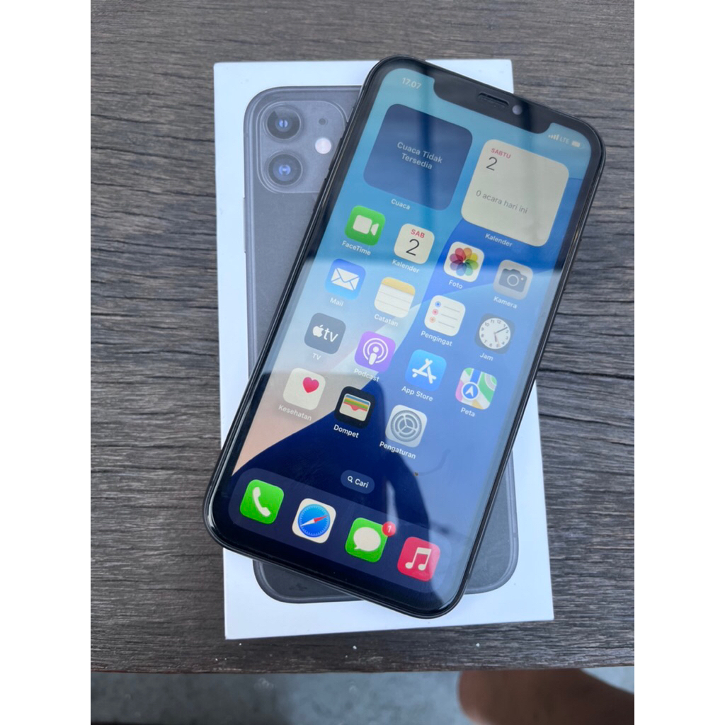 Iphone 11 Black 64Gb Beacukai