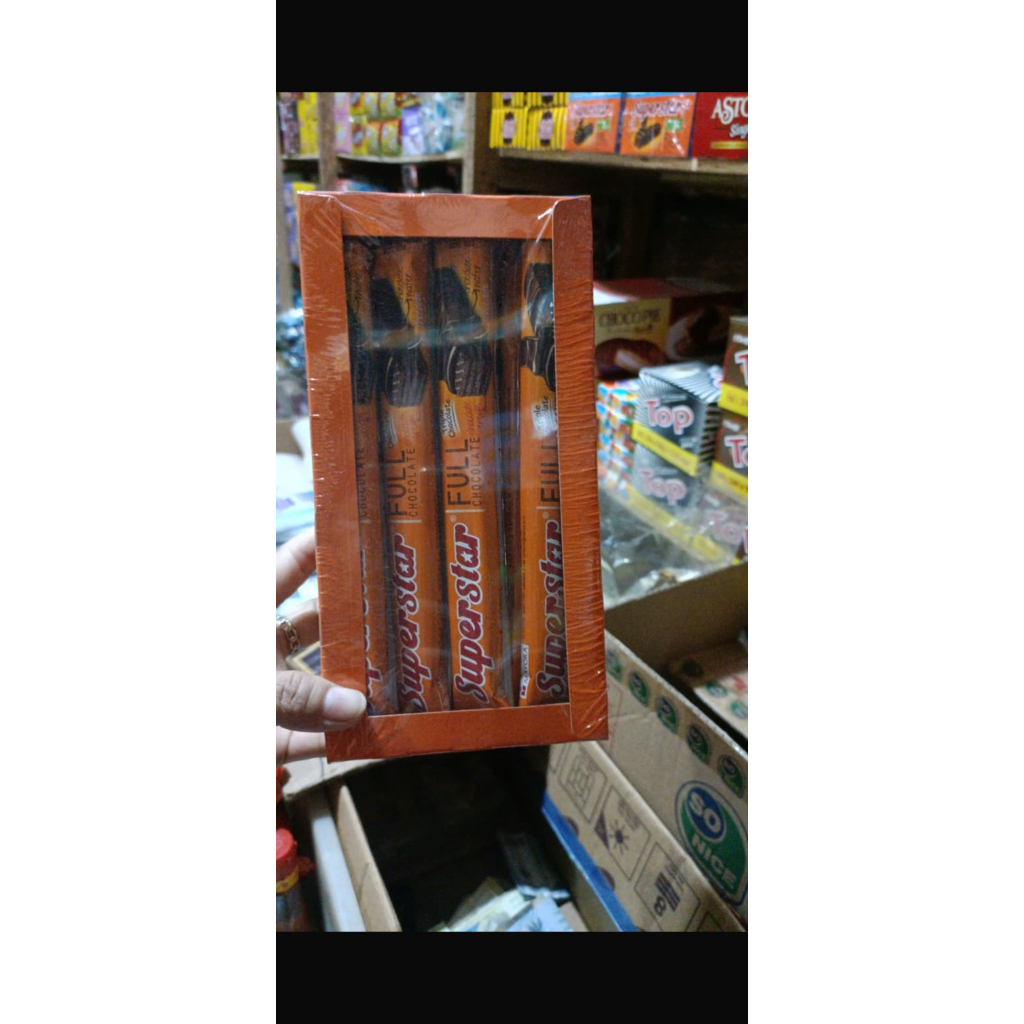 

Superstar Triple Chocolate Wafer isi 20pcs