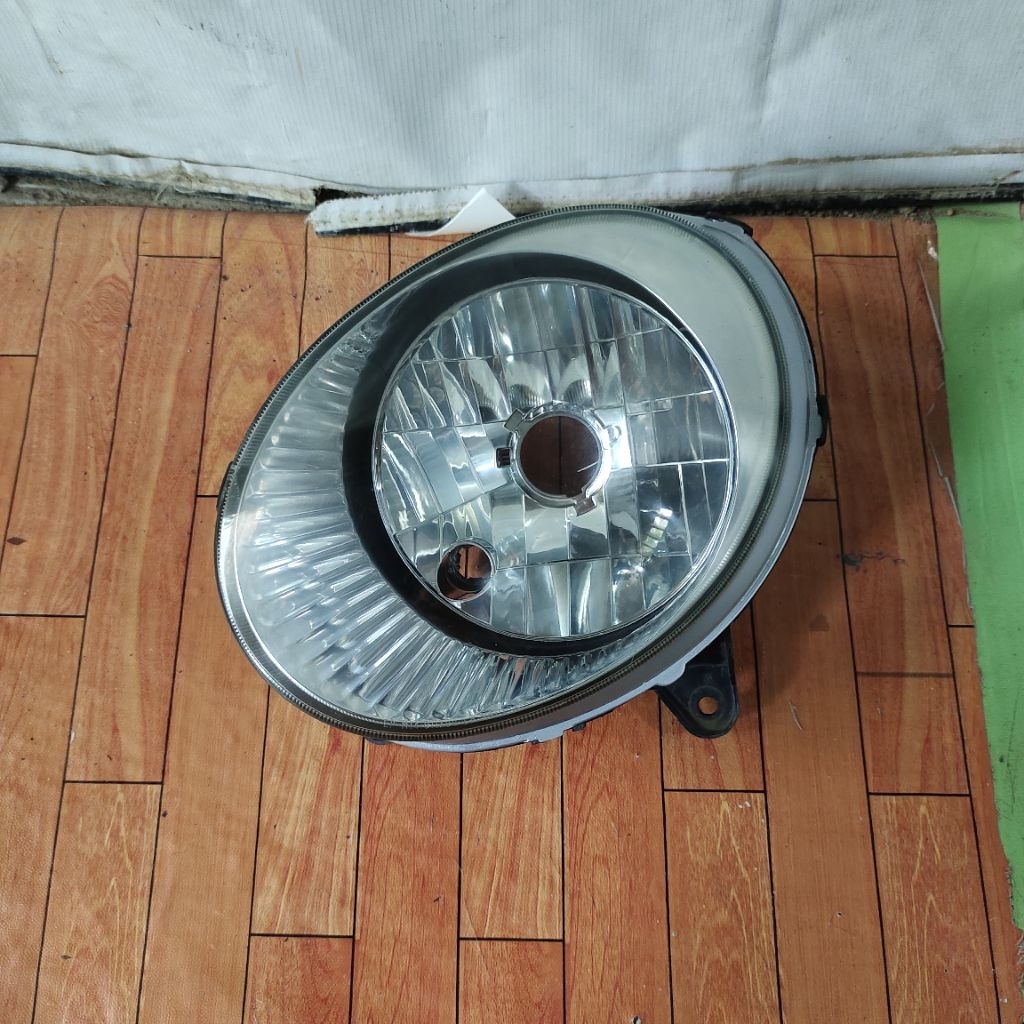 Headlamp Lampu Depan Daihatsu Ceria 2004 Kiri Original