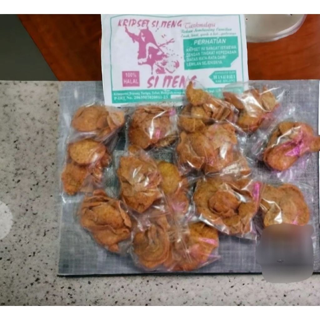 

KRIPSET KRIPIK SI ITENG PEDAS isi 15 pcs