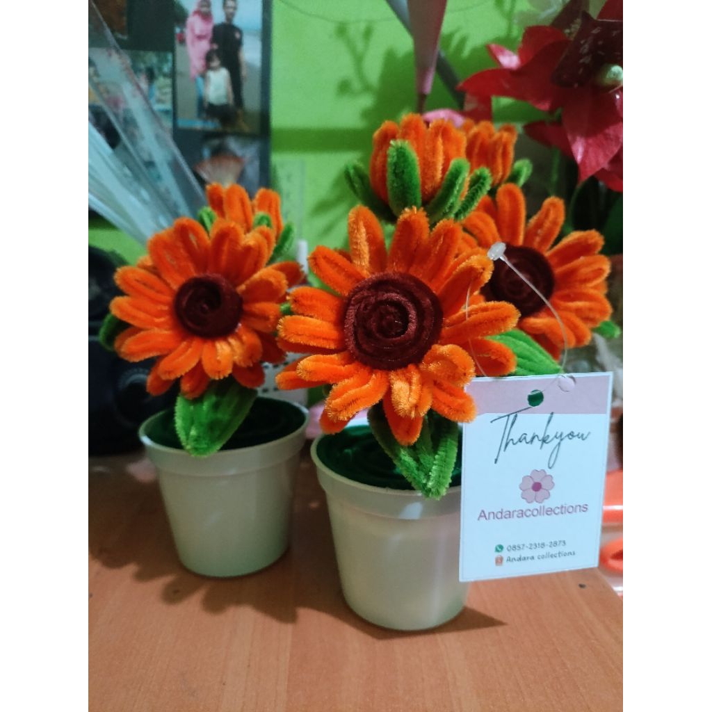 

Prakarya Flower Pot Kawat bulu Sun Flower