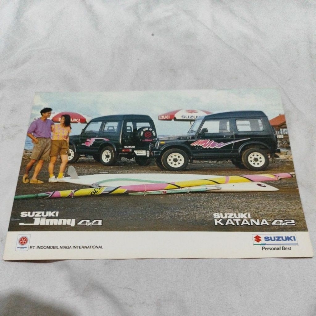 poster mobil katana jimny 4X4