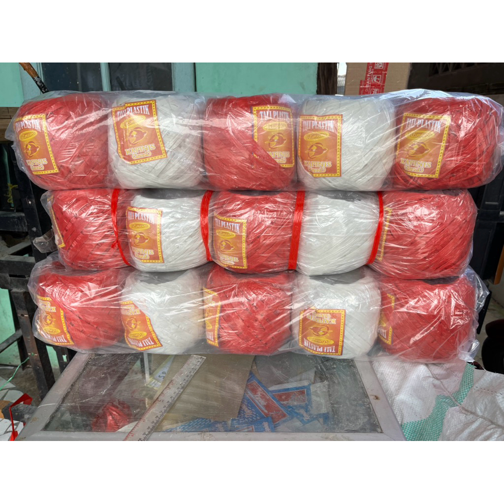 

Tali Rafia Merah Putih Paket Hari Kemerdekaan Isi 10 Pcs