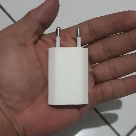 Charger IP 5 5s 6 6s 7 7plus 8 8plus 5W ORI Bawaan Bekas