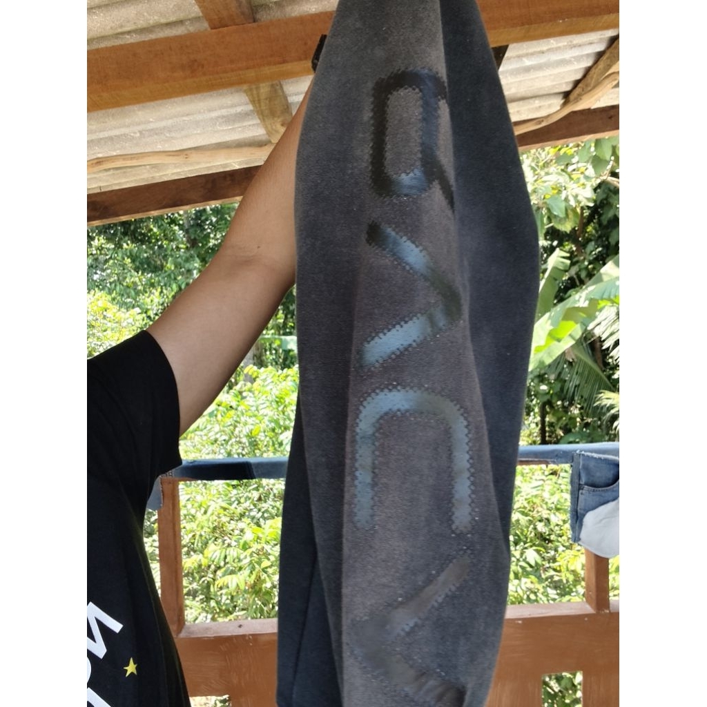 Hoodie RVCA black on black
