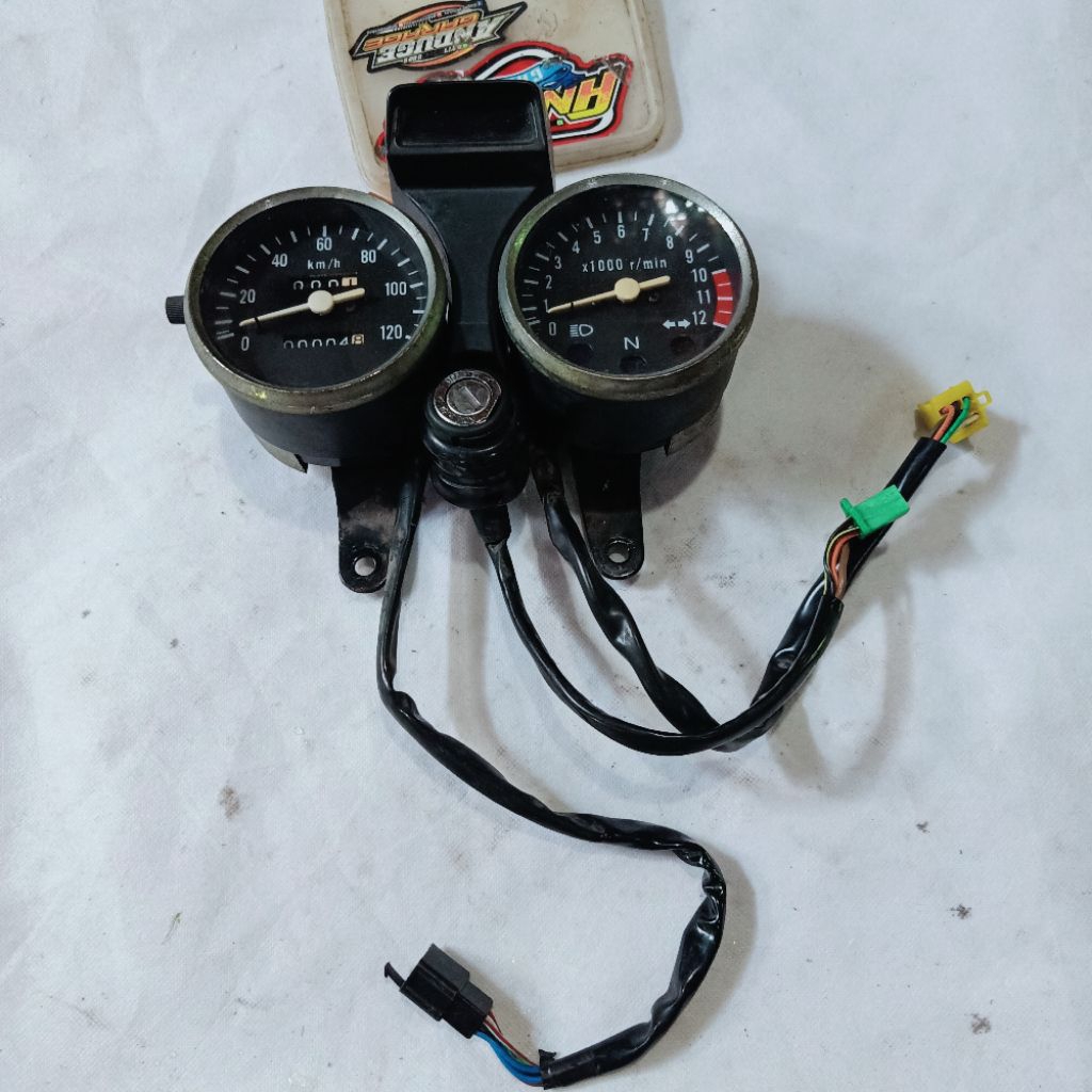 spido spedo spidometer spedometer speedometer odometer gauge motor jadul lawas trail tril tua bulat 