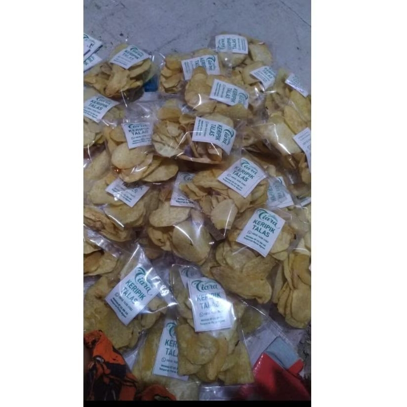 

Keripik Talas_usaha rumahan_fres pesan baru dibuatkan_kemasan 250gr,500gr,1kg