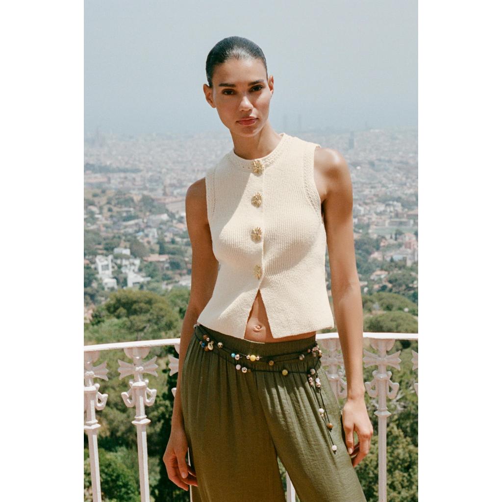 ZARA TOP RAJUTAN BERKANCING KEEMASAN