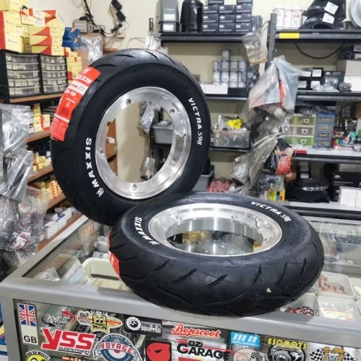 Velg Tubeless Vespa Ring 10 SIP Polish chrome Set Ban Maxxis Victra s98