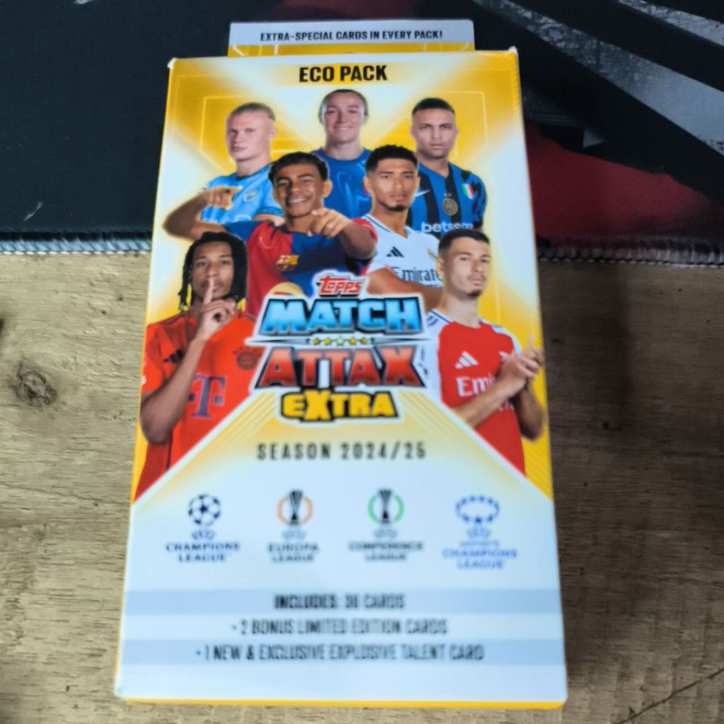 kartu football TOPPS ECO PACK MATCH ATTAX EXTRA  ori